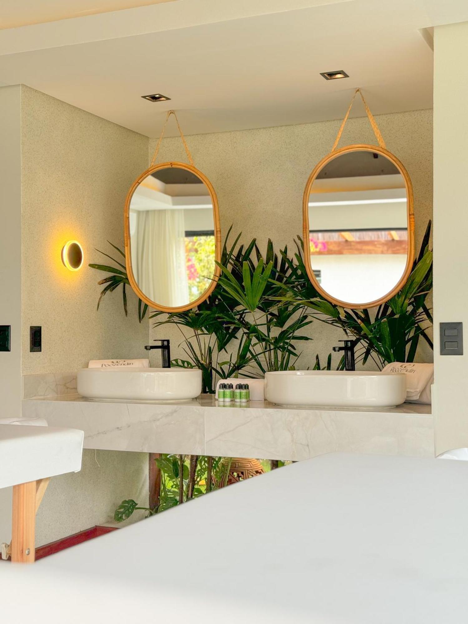 Resort Poozendin De Charme *